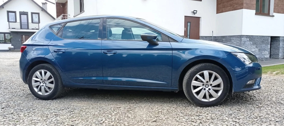 Seat Leon cena 32200 przebieg: 112000, rok produkcji 2013 z Zambrów małe 172